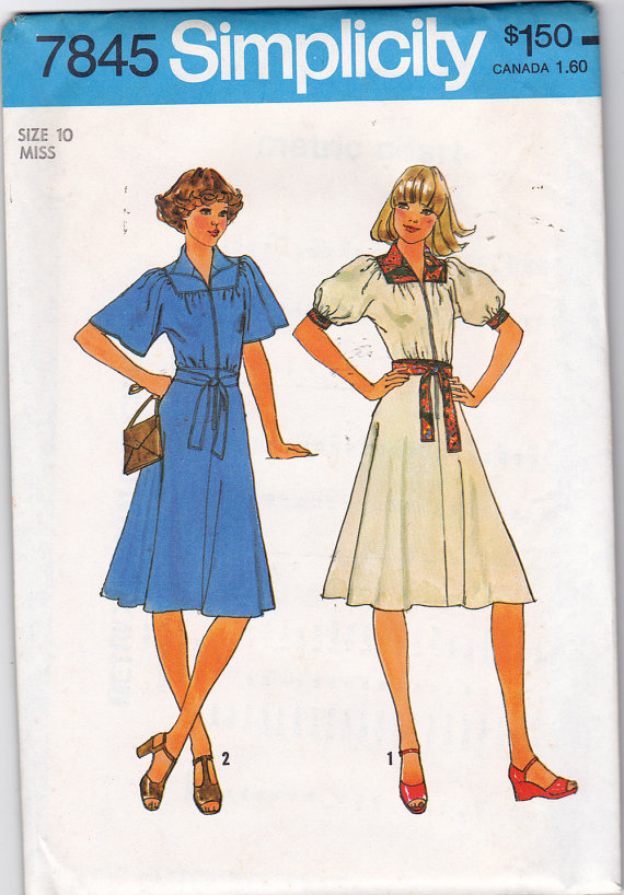 1970s Kimono Dress Vintage Sewing Pattern - Simplicity 7845