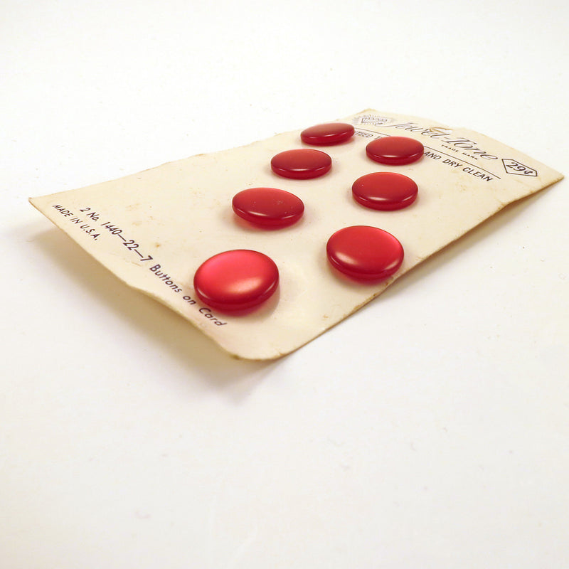Flat Red Vintage Buttons on Original Card