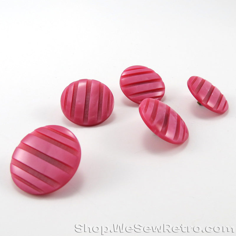 5 Pink Vintage Buttons